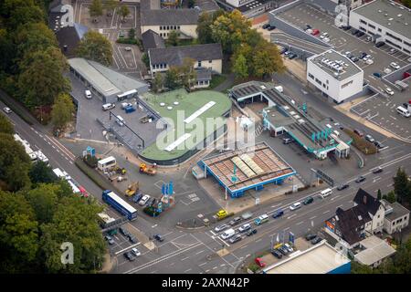 Luftbild, BEST CARWASH Hoffmann GmbH + Co. Kommanditgesellschaft, Aral Tankstelle, Hagener Straße, Grundschule im Dreglers Park, bricky Stockfoto