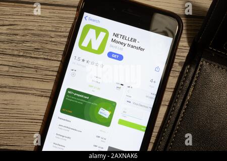 Los Angeles, Kalifornien, USA - 12. Februar 2020: NETeller App Store Seite nah oben, Illustrative Editorial Stockfoto