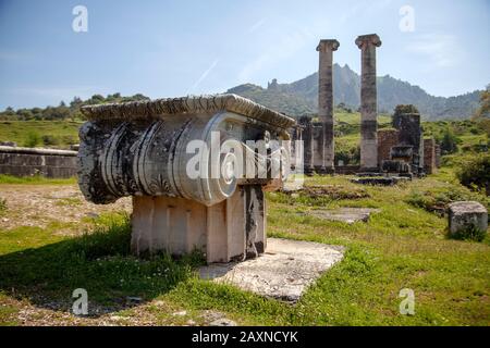 Die Ruinen der Tempel der Diana oder Artemis im alten Sardes, einer Stadt des Römischen Reiches in der modernen Türkei Stockfoto