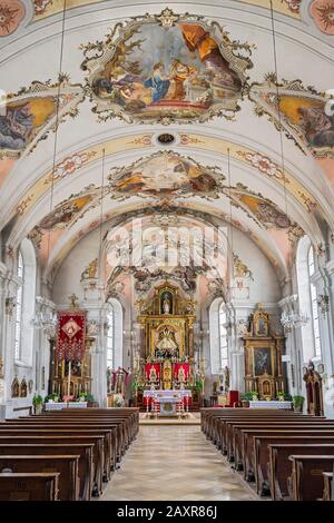 Muehlfelder Kirche in Bad-Toelz mit Deckenfresken von Matthaeus Guenther, Wallfahrtskirche Maria Hilf, Oberbayern, Bayern, Deutschland Stockfoto