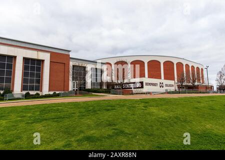 Starkvile, MS/USA - 9. Februar 2020: Humphrey Coliseum, im Allgemeinen als Hump bezeichnet, auf dem Campus der Mississippi State University Stockfoto