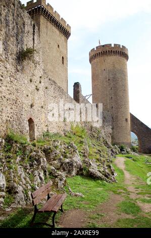 Mittelalterlichen französischen Burg der Grafen von Foix in den Pyrenäen Stockfoto