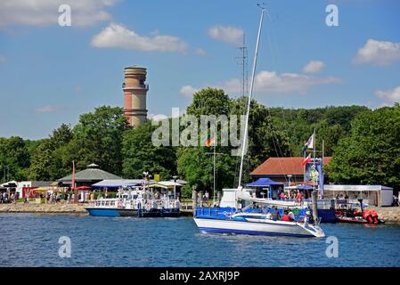 Europa, Deutschland, Schleswig-Holstein, Ostsee, Lübeck-Travemünde, Strand, Leuchtturm, ältester Leuchtturm Deutschlands von 1539, Blick von Priwall, Stockfoto