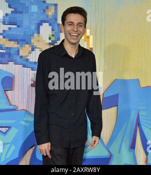 Los Angeles, Kalifornien, USA. Februar 2020. Gabe Erwin besucht am Mittwoch, 12. Februar 2020, eine besondere Vorführung des Sci-Fi-Familien-Comedy-Abenteuerfilms "Sonic the Hedgehog" im Regency Village Theatre in der Westwood-Sektion von Los Angeles. Storyline: Basierend auf dem globalen Blockbuster-Videospiel-Franchise von Sega erzählt 'Sonic' die Geschichte des schnelleren Igels der Welt, während er sein neues Zuhause auf der Erde umarmt. Credit: UPI/Alamy Live News Stockfoto