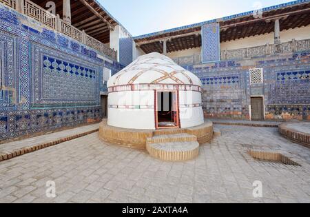 Innenhof des Palastes von Tash Khauli oder Toshhovli, Itchan-Kala, Khiva, Usbekistan, Zentralasien, Stockfoto