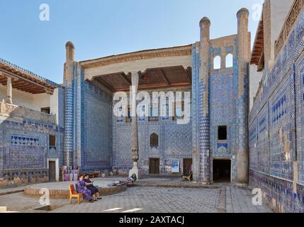 Innenhof des Palastes von Tash Khauli oder Toshhovli, Itchan-Kala, Khiva, Usbekistan, Zentralasien, Stockfoto