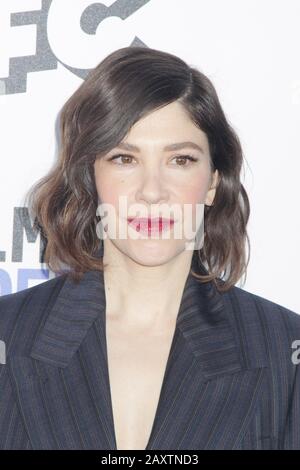 Los Angeles, USA. Februar 2020. Carrie Brownstein 02/08/2020 2020 Film Independent Spirit Awards am Santa Monica Beach in Santa Monica, CA Credit: Cronos/Alamy Live News Stockfoto