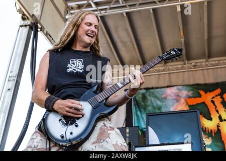 Juli 2015 in Bristol, VA - Jungle Rot auf dem Rockstar Energy Drink Mayhem Music Festival Stockfoto