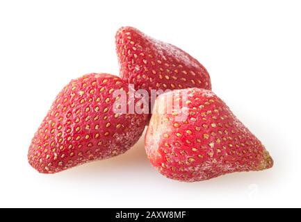 Fzonen Erdbeeren auf weißem Hintergrund Stockfoto