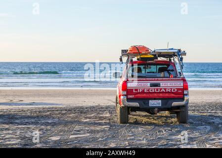 Winterliche Küstenszene am Strand La Jolla Shores. La Jolla, CA, USA. Stockfoto