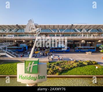 Holiday Inn Blick auf den Flughafen Santiago de Chile (internationaler Flughafen Arturo Merino Benítez) Santiago, Hauptstadt von Chile, Südamerika Stockfoto