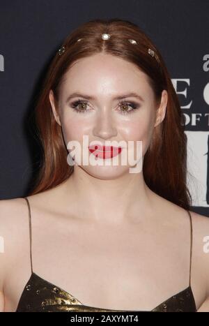 Los Angeles, Kalifornien, USA. Februar 2020. Karen Gillan 13.02.2020 Weltpremiere von "The Call of the Wild" im El Capitan Theatre in Los Angeles, CA Photo von Izumi Hasegawa/HollywoodNewsWire.Co Credit: Hollywood News Wire Inc./Alamy Live News Stockfoto