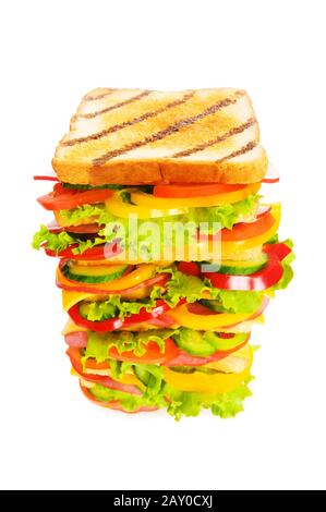 Riesen-Sandwich auf dem weißen Hintergrund isoliert Stockfoto