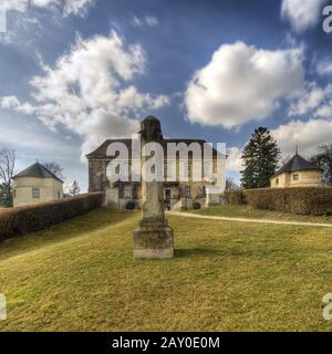 Schloss in Karnabrunn, Weinviertel, Oberösterreich, Österreich - Palast Karnabrunn im Weinviertel, Oberösterreich Stockfoto