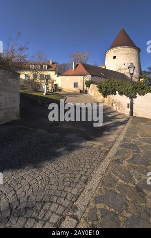 Pulverturm in der Kremser Altstadt, Wachau, Waldviertel, Oberösterreich, Österreich - Pulverturm in Krems, Region Wachau, Waldv Stockfoto