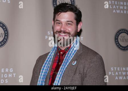 In der Lobby des Vivian Beaumont Theatre - Arrivals werden die Preise Für Steinberg Spielleute 2019 von Harold Und Mimi Steinberg Charitable Trust veranstaltet. Mit: Matt MacNelly Where: New York, New York, Vereinigte Staaten When: 13 Jan 2020 Credit: Joseph Marzullo/WENN.com Stockfoto