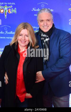 München, Deutschland. Februar 2020. Karin THALER (Schauspielerin), mit Ehemann Milos Malesevic. Roter Teppich, roter Teppich, Ankunft. Totem von Cirque du Soleil, am 13. Februar 2020 in München, Nutzung Worldwide Credit: Dpa/Alamy Live News Stockfoto