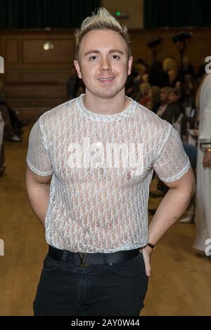 London, Großbritannien. Februar 2020. John Galea besucht die Chanel Joan Elkayam AW20 Fashion Show im Cecil Sharp House in London. Credit: Sopa Images Limited/Alamy Live News Stockfoto