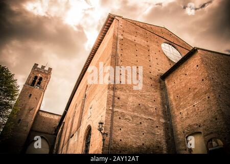 Die Kirche Santa Maria del San Domenico / Basilica in Siena, Toskana, Italien Stockfoto