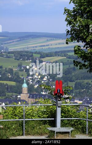 Blick von Pöhlberg nach Annaberg-Buchholz Stockfoto