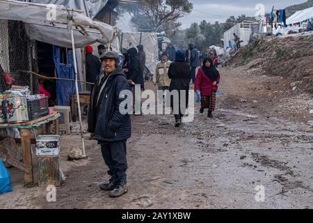 Shopping im Moria Flüchtlingslager Lesbos Griechenland Stockfoto