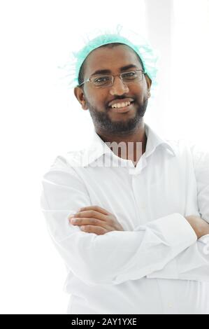 Afroamerikanischer Arabischer Arzt Stockfoto