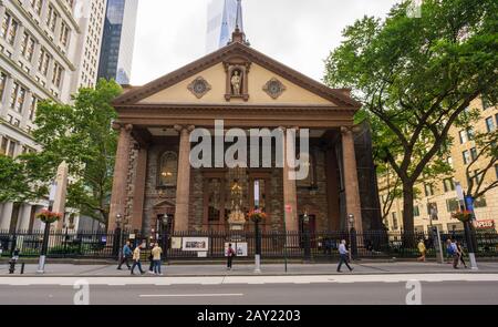 New York, USA - 20. August 2018: St. Paul's Chapel of Trinity Church Wall Street am Broadway, New York City, USA. Stockfoto