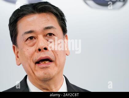 Yokohama, Japan. Februar 2020. Der japanische Automobilgigant Nissan Motor president Makoto Uchida kündigt die Finanzergebnisse des Unternehmens für das dritte Quartal an, die am Donnerstag, den 13. Februar 2020, am Nissan-Hauptsitz in Yokohama in der Vorstadt Tokios im Dezember beendet wurden. Der Nettogewinn von Nissan sank in den 9 Monaten bis Dezember um 87,6 Prozent auf 39,3 Milliarden Yen. Credit: AFLO/Alamy Live News Stockfoto