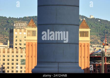 Blick auf die Plaza Espanya von Montjuic in Barcelona, Spanien Stockfoto