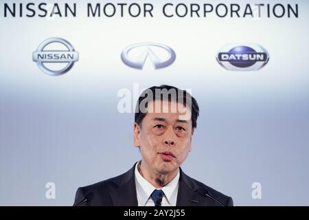 Yokohama, Japan. Februar 2020. Der japanische Automobilgigant Nissan Motor president Makoto Uchida kündigt die Finanzergebnisse des Unternehmens für das dritte Quartal an, die am Donnerstag, den 13. Februar 2020, am Nissan-Hauptsitz in Yokohama in der Vorstadt Tokios im Dezember beendet wurden. Der Nettogewinn von Nissan sank in den 9 Monaten bis Dezember um 87,6 Prozent auf 39,3 Milliarden Yen. Credit: AFLO/Alamy Live News Stockfoto