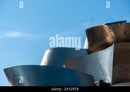 Die Außenarchitektur des Guggenheim Museums in Bilbao Stockfoto