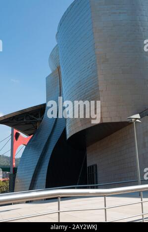 Die Außenarchitektur des Guggenheim Museums in Bilbao Stockfoto
