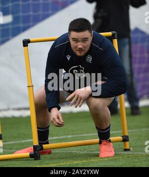 Riccarton, Edinburgh, Schottland, Großbritannien. Feb., 20. Guinness Six Nations Matches vs Italy Scotland ​Zander Fagerson (Glasgow Warriors) Credit: Eric mccowat/Alamy Live News Stockfoto