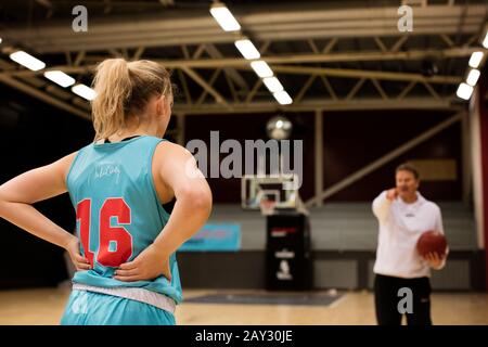 Weiblichen Basketball-Spieler Stockfoto