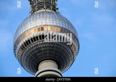 Berlin, Deutschland. September 2018. Blick auf den Berliner Fernsehturm. Kredit: Stephan Schulz / dpa-Zentralbild / ZB / dpa / Alamy Live News Stockfoto