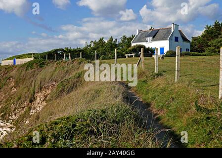 Chemin des Sables in der Nähe von Pointe de Trevignon, Tregunc, Finistere, Bretagne, Frankreich, Europa Stockfoto