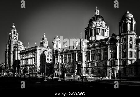 Die Drei Graces an der Liverpooler Waterfront. Stockfoto