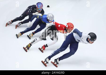 Dordrecht, Niederlande. Februar 2020. An Kai (2. R) aus China tritt bei den Männern im 1.500-m-Viertelfinale bei der ISU-WM 2019-2020-Kurzbahn in Dordrecht, Niederlande, 14. Februar 2020 an. Kredit: Zheng Huansong/Xinhua/Alamy Live News Stockfoto