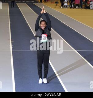 Glasgow, Großbritannien. Februar 2020. Shelly-Ann Fraser-Pryce (JAM) bei einer Fotocall vor dem Ereignis heute. Shelly-Ann Fraser-Pryce - JAM (60 m) • Zehnfache Weltmeisterin, zuletzt 100 m und 4 x 100 m Gold in Doha • Doppel-Olympiasiegerin über 100 m (2008 und 2012) • Fraser-Pryce kehrt nach Glasgow zurück, nachdem sie zuvor vor sechs Jahren bei den Commonwealth Games 2014 in der Stadt angetreten war. 4 x 100 m Gold für Jamaika (Foto von Alex Todd/Sports Press Photo) Credit: SPP Sport Press Photo. /Alamy Live News Stockfoto