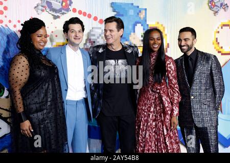 Natasha Rothwell, Ben Schwartz, Jim Carrey, Tika Sumpter und Lee Majdoub bei der Sondervorführung des Films "Sonic the Hedgehog" im Regency Village Theatre. Westwood, 12.02.2020 Nutzung weltweit Stockfoto