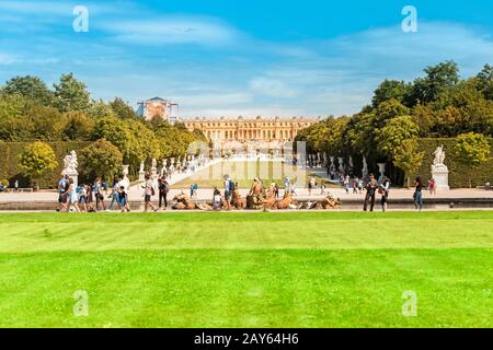 juli 2019, Frankreich, der königliche Schlosskomplex von Versailles - eine der wichtigsten Touristenattraktionen in Europa Stockfoto