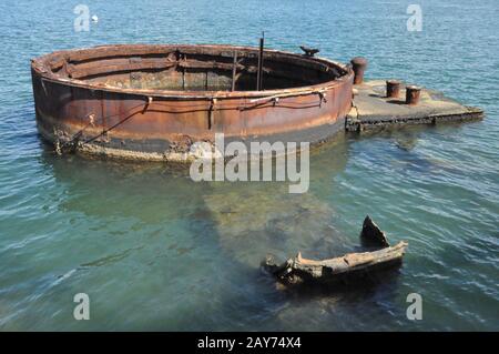 Gun Turret auf der USS Arizona Memorial in Pearl Harbor, Hawaii Stockfoto