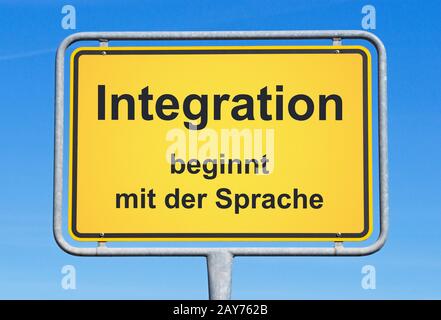 Die Integration beginnt mit der Sprache Stockfoto