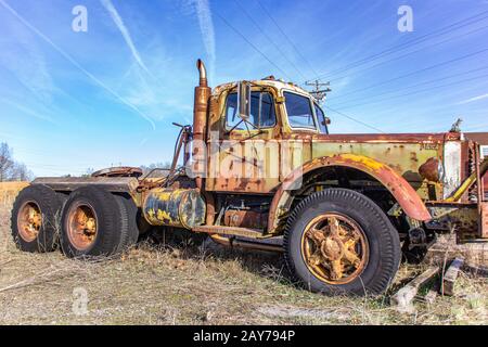 Verschlissene Mack Trucks. Stockfoto