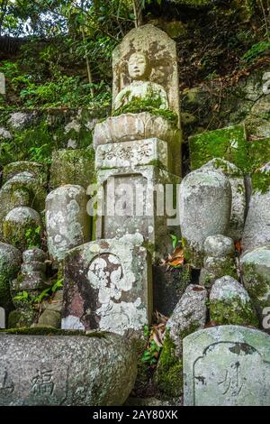 Chion-in Tempel Garten Friedhof, Kyoto, Japan Stockfoto