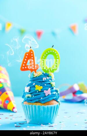 40. Geburtstag Cupcake mit Kerze Blow Out.Card Mockup. Stockfoto