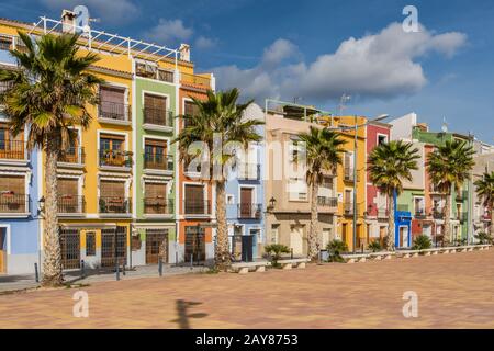 Bunte Häuser in Villajoyosa in Spanien Stockfoto