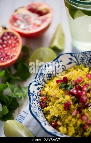 Vegeterisches Gericht, Couscous Salat Stockfoto