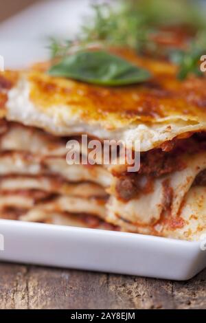 Nahaufnahme eines Teils der Lasagne Stockfoto