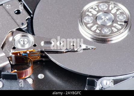 Lese- und Schreibkopf für SAS-Festplatten Stockfoto